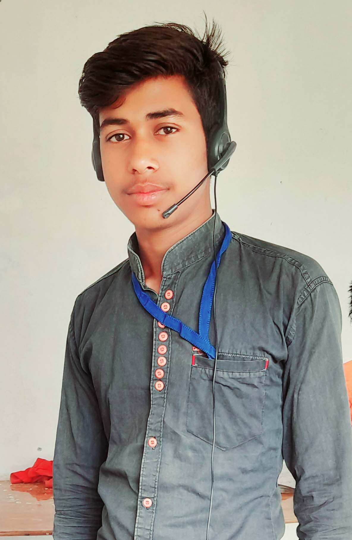 Trophy-&-Award